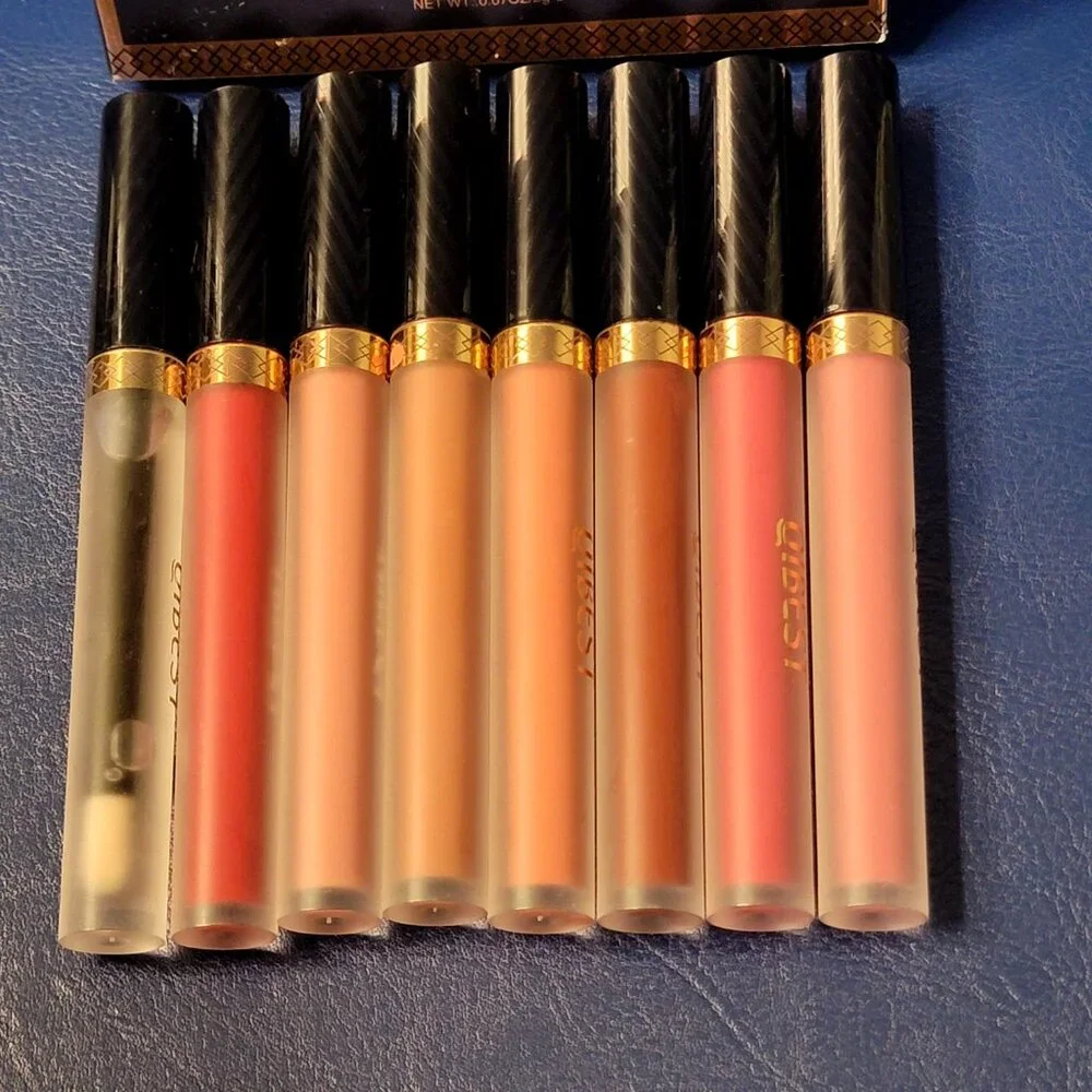 QIBEST Matte Lipstick Set - Brand new! 7+1 NIB